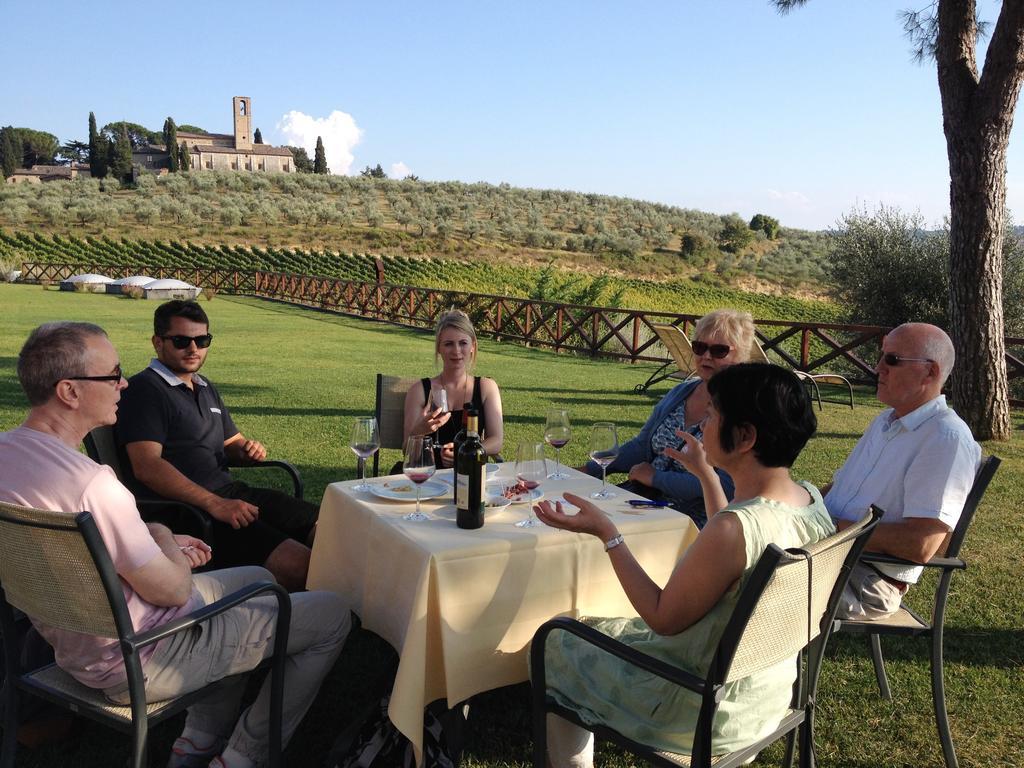 Fattoria Abbazia Monte Oliveto Villa San Gimignano Kültér fotó