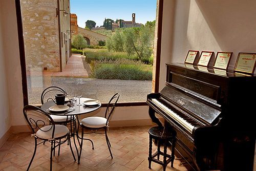 Fattoria Abbazia Monte Oliveto Villa San Gimignano Kültér fotó